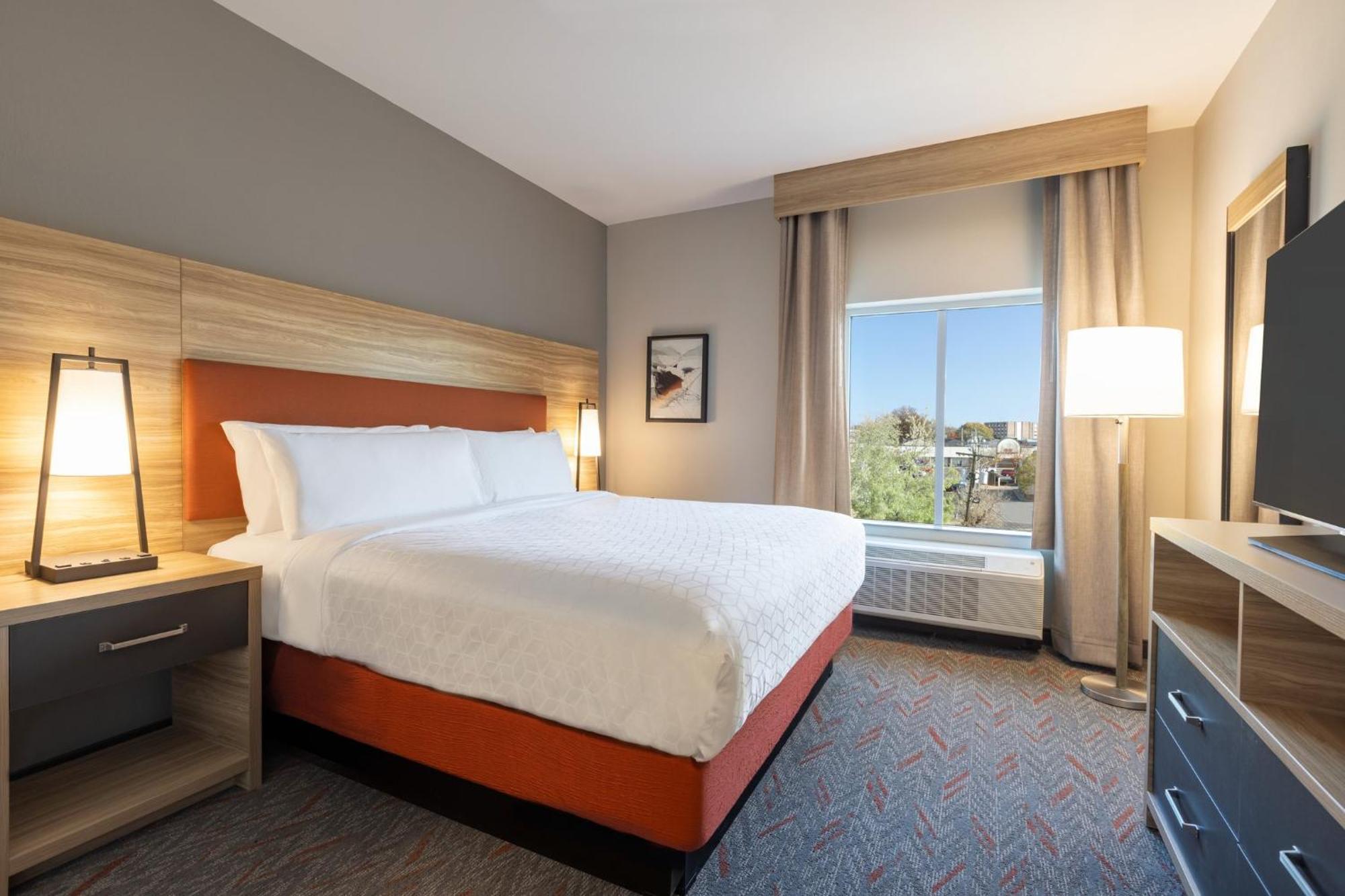Candlewood - Richmond By Ihg 2*